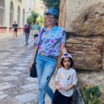 Sshivada Instagram - Thallumaala Style 😉😉 @tovinothomas 😂😉😊😍 📸 @annuk529 #spain #seville #thallumaala #momdaughter #vaccationmode #happyus #familytime Seville, Spain