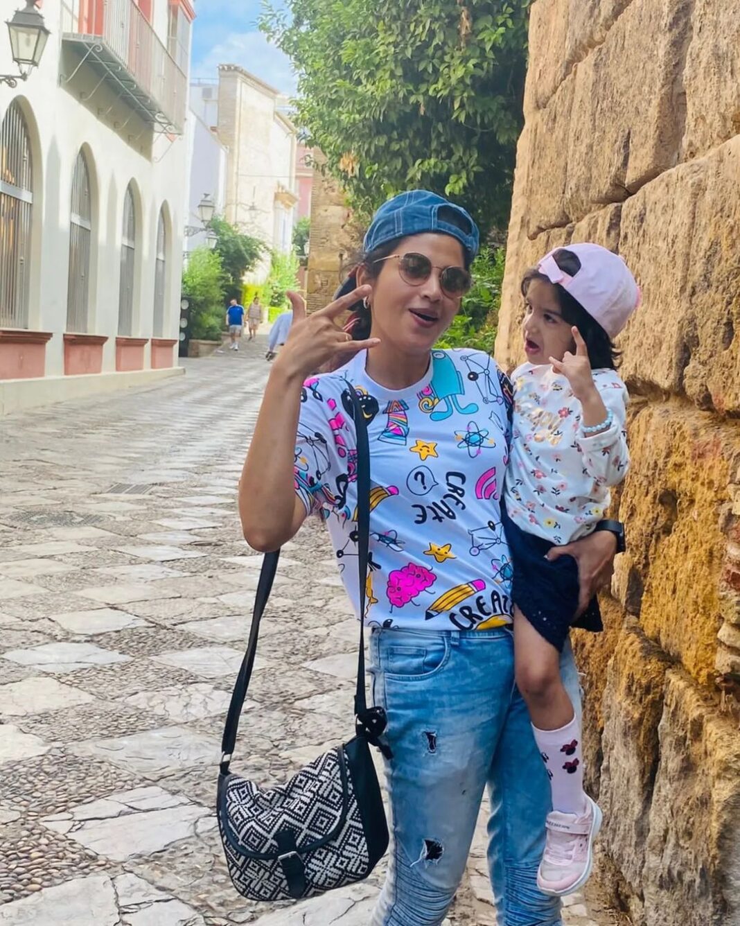 Sshivada Instagram - Thallumaala Style 😉😉 @tovinothomas 😂😉😊😍 📸 @annuk529 #spain #seville #thallumaala #momdaughter #vaccationmode #happyus #familytime Seville, Spain