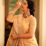 Suhasini Maniratnam Instagram - Loved wearing this saree from @mayukhafabs designed by @dheepaprabhu beautifully captured by @camerasenthil This lightweight, finely woven beige zarikota saree from Mayukhafabs is a great addition to your ethnic wardrobe. This aesthetically beautiful saree reflects our feminine self. It makes you feel like a queen while draping it and is a guaranteed head turner