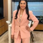 Suhasini Maniratnam Instagram - Today’s avathar. Thank you Roopali , BG and @zapelle_custom_clothing for dressing me up