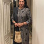 Suhasini Maniratnam Instagram - Happy Deepavali makkaley