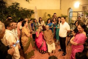 Suhasini Maniratnam Instagram - Celebrating Kamal at home ❤️❤️❤️❤️❤️