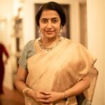 Suhasini Maniratnam Instagram - When senthil says ….« madam smile «  …when you are a running around like a headless chicken as we have 30 extraordinary people as house guests. You smile and take a pause for the camera. Camera has been my best friend for the past 45 years. ❤️❤️❤️❤️