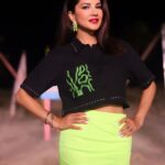 Sunny Leone Instagram - 😍 . . . Outfit @sazo.in Earrings @bellofox Styled by @hitendrakapopara Fashion Team @tanyakalraaa @sarinabudathoki HMU @jeetihairtstylist @kin_vanity . . @mtvsplitsvilla @mtvindia #MTVSplitsvillaX4 #MTVSplitsvilla #Splitsvilla Goa, India