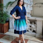 Swara Bhaskar Instagram - Strutting about the talent of @raffughar ! My discovery of the year!! 💙✨ #jahaanchaaryaar promotions in .. . Outfit: @raffughar Jewellery: @tribebyamrapali Styled by: @prifreebee @a.bee.at.work Make up: @makeupbypoojagosain Hair: @lawangtamang95 @anukaushikstudio
