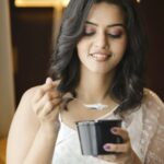 Swathishta Krishnan Instagram – It’s been 20 days since I started  their diet @wootu_diet_factory …
Their meals r completely balanced , 
I feel lighter , less bloated and left with good skin too , 
One of the best nutrition clinic in chennai it is… 
Do just give it a try with their monthly subscriptions….🙂