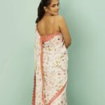 Swathishta Krishnan Instagram - Few more...ok bye 🍑🍑😀 . . . Shot by @1928.in X @oneclubentertainment Wearing @_.rubeenavogueofficial._ @rubyafroz80 Jewellery @fineshinejewels Makeup @pavihairandmakeup Hairdo @ranjitha_hairstylist