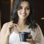 Swathishta Krishnan Instagram - It's been 20 days since I started their diet @wootu_diet_factory ... Their meals r completely balanced , I feel lighter , less bloated and left with good skin too , One of the best nutrition clinic in chennai it is... Do just give it a try with their monthly subscriptions....🙂