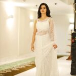 Swathishta Krishnan Instagram - Few more 🤍 . . . @thatmadraskaran @_.rubeenavogueofficial._ @keerthana_makeupartistry Park Hayat Chennai