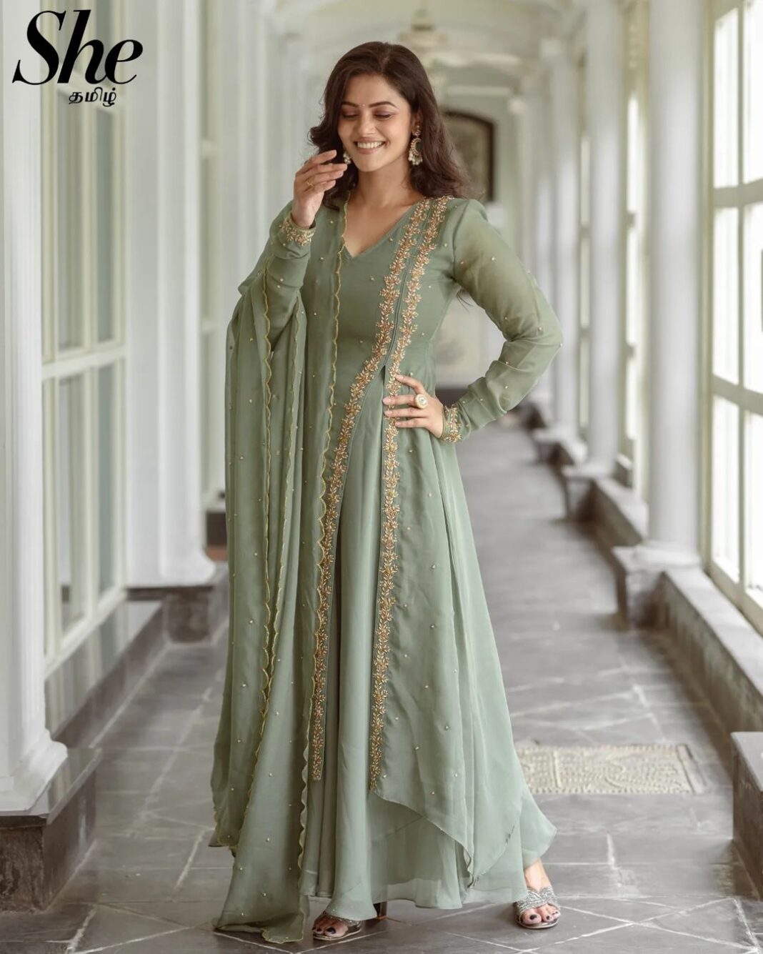 Swathishta Krishnan Instagram - For @she_india (Tamil) 💚 . . . Photography: @stagecraft.photography & @nanda_srinivas HMU: @keerthana_makeupartistry Outfit: @label_afeera Jewelry: @fineshinejewels Location courtesy: @crowneplazachn