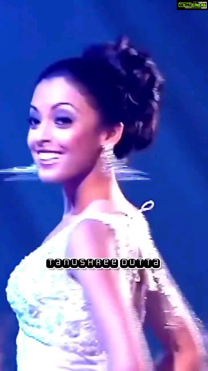 Tanushree Dutta Instagram - Awesome throwback reel made by @pageantsandpurpose and shared by @queen_tanushreedutta_ Happy Dussera! Happy Bijoya Dashami 🙏🙏🙏