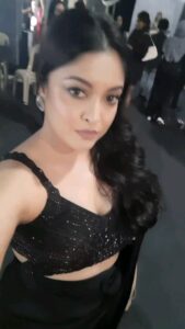 Tanushree Dutta Instagram - Silence is indeed Golden! 😌 In a spiritually ignorant world to speak or not to speak dat is the question.. My word is my sword.. I use it in full awareness & precision but alas some very dark ones twist it to suit their narrative of me.. Look at their character & what all they have done before you make unholy assumptions of me based on their logic... Then look at me & see what all I have done.. How did I do it??? Believe...