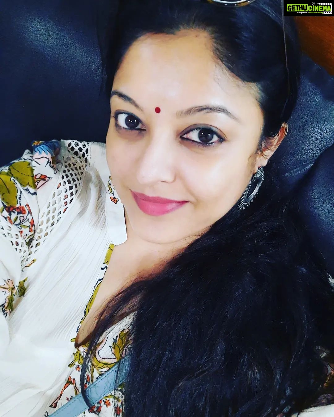 Heroen Pragathi Sex - Actress Tanushree Dutta HD Photos and Wallpapers September 2022 - Gethu  Cinema