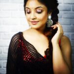 Tanushree Dutta Instagram – I’m going to grow and evolve into the highest version of myself as a spirited human being and a blessed favoured child of God. I’m destined to create a  magnificent reality that is the stuff of miracles! I seek a beautifull vibration which ripples out into humanity…My light will be powerfull & electric.

I see solutions where others see problems, I see challenges for growth where others see death & destruction! I see the nature of illusion where others see complications. I see new beginnings in everything that ends & I see vintage in the old that continues to serve its purpose!