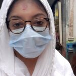 Tanushree Dutta Instagram - Walking the narrow streets of Varanasi to the tuk tuk after my sadhana at the shaktipeeth. Last day of Pilgrimage! Next you will see me walk the red carpet at some high profile media event. So stay tuned for more updates...