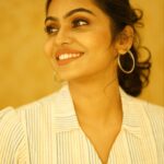Tanvi Ram Instagram - Storm in my eyes, peace in my smile:) Photography - @rahul_raj_._r Makeup - @_sapnas_makeover Costume - @krithi_india