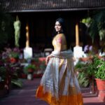 Tanvi Ram Instagram – Onam🌸

Photography – @malludronetraveller 
Costume – @jazaashdesignstudio 
Makeup – @elsamma_johnson_ 
Location – @ricevillagehomestay 

#onam #onam2022 #instagram #instagood #instapic