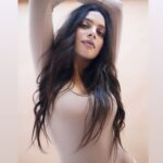 Tanya Hope Instagram - @sashajairam @inherchair @sheefajgilani