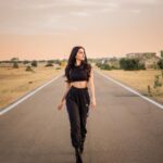 Tara Sutaria Instagram - And so it begins.. This wild ride to play #Apurva 🏜🛻🎥🖤 Jaisalmer