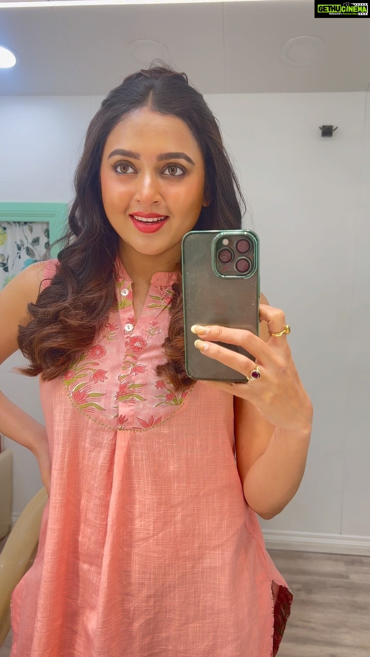 Tejasswi Prakash Instagram - Just like that 🙈