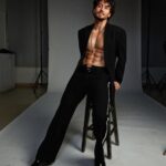 Tiger Shroff Instagram - 📷 @rahuljhangiani 💄💋 @rahulkothavale 🎀🧑‍🦱 @amityashwant_hair