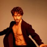 Tiger Shroff Instagram - 🖤