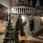 Tina Desai Instagram - Merry Christmas, y'all!!! Just the most joyous time of year!!!