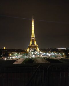 Tina Desai Instagram - Paris by night ❤️❤️❤️
