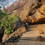 Tina Desai Instagram – Trek up to #kondanecaves on the bday- 1st century Buddhist caves hidden in the hills. Really gorgeous sunset light here.
Hopefully trekking will become an annual activity for me🧗