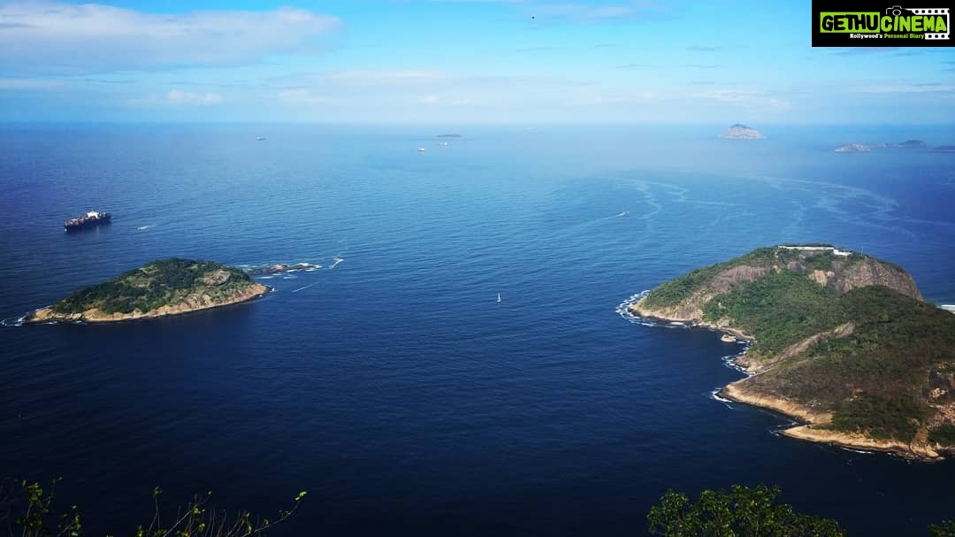 Tina Desai Instagram - The extraordinary views of Rio de Janeiro from #sugarloaf and #corcovado mountains ❤️❤️❤️