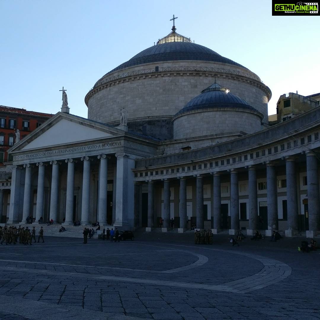 Tina Desai Instagram - All in one day. That too, by foot. Piazza del Plebiscito, Royal palace of Naples, Castel Duomo, Port of Naples, Duomo di San Gennaro, Piazza Dante and I don't even know the name of 2 places. All done! Plus, I got lost in dark, deserted alleyways!