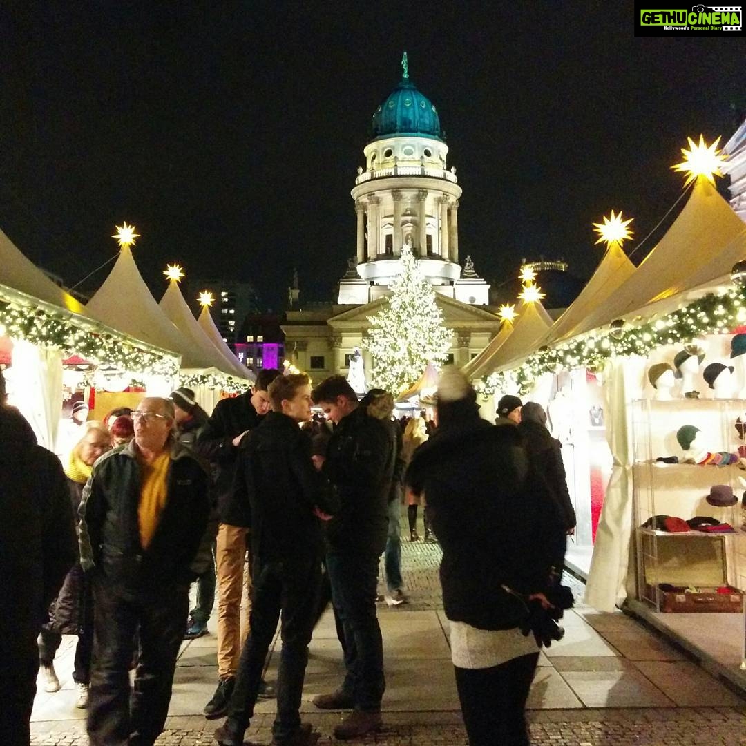Tina Desai Instagram - Christmas market, #Berlin