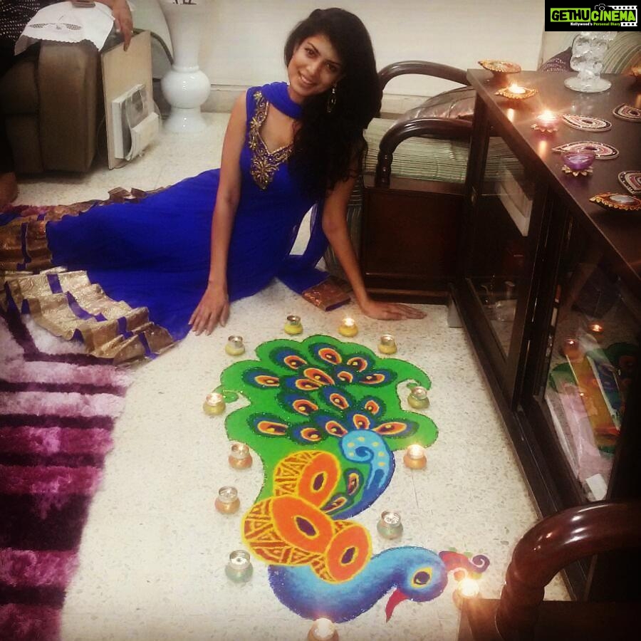 Tina Desai Instagram - Happy Diwali!!!!!! Love and light to all!!!! <3
