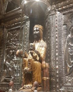 Tina Desai Instagram - The stunning mountains of Montserrat and the Black Madonna within the Benedictine monastery. Nothing fit well into my camera lens but these are the ones that came out okay. #spain #montserratmountain #benedictine #monastery