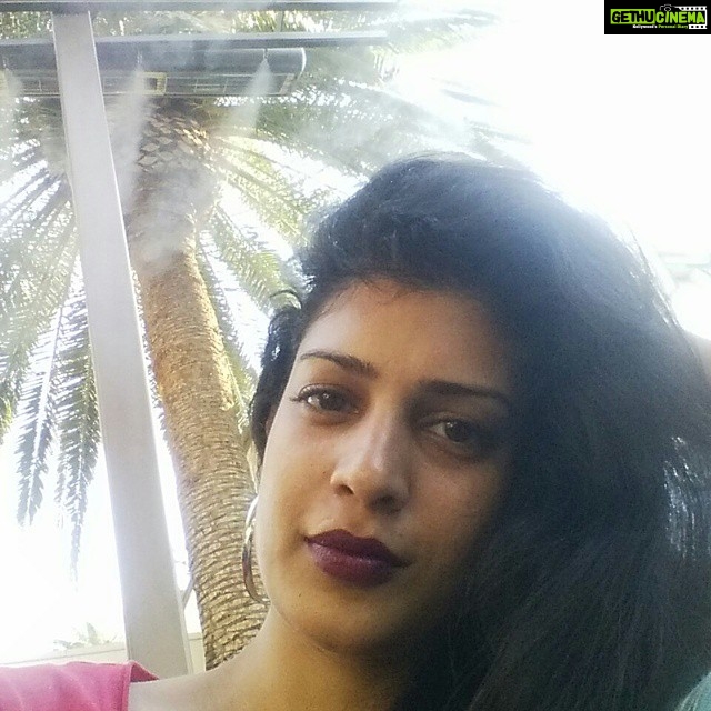 Tina Desai Instagram - Chilling in Vegas this Saturday. :D