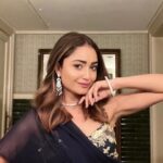 Tridha Choudhury Instagram – Diwali look #3 🪔🪔🪔

Wearing @labelsanyagulati 🪔
Jewellery @binnys.world 🪔

#diamondsareforever #diamondsareagirlsbestfriend #diamante #diamondlove #diwali2022 #diwalioutfit #diwalilook #diwaliparty #diwalifashion