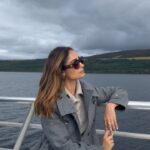 Tridha Choudhury Instagram - Stick it out … work at it 💙 #travelwithtridha #travelheals #traveltherapy #travelreels #happyhealing #mindfulliving #dontgiveuponyourself