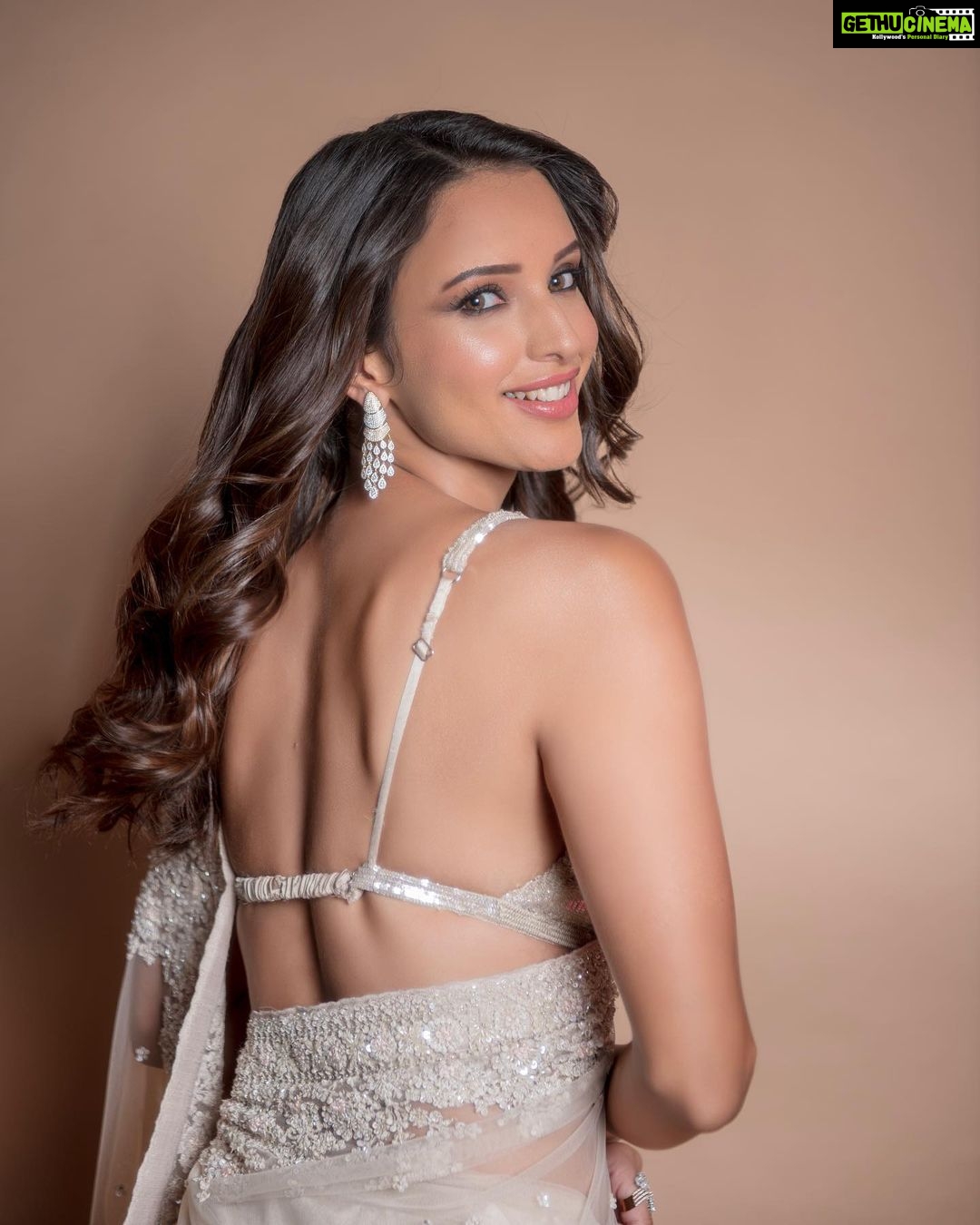 Tripti Dimri - 53.8K Likes - Most Liked Instagram Photos