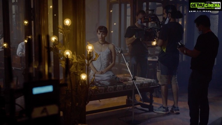 Tripti Dimri Instagram - ✨Excited to show you all a glimpse of Qala's world. It's beautiful, real, and raw. Everything that makes #HarDinFilmyOnNetflix! Stay tuned for more. ✨#QalaOnNetflix @officialcsfilms @kans26 @anvita_dee @tripti_dimri @babil.i.k @swastikamukherjee13 @@samirkochhar @amit.sial @siddharthdiwan @lifaafa_ @nikitashak @foram_gotecha @veerakapuree @pritam_gram @manojmittra @saurabhma @an5hai @ze_iyer @ankitmalik3 @itsamittrivedi @philmcgi @castingbay @saggydee @netflix_in