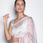 Tripti Dimri Instagram – Cotton candy love 💕

Saree – @raw_mango 
Jewellery- @curiocottagejewelery
Styled by – @alliaalrufai with @shubhangini_gupta 
Make up – @makeupwali
Hair – @hairbysurekhan Photographer- @amey_ghatge