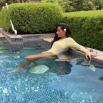 Tuhina Das Instagram - Pool days are happy days! ❤️ #poolday #poolwear #tuhinadas Hilton Goa Resort