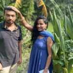 Tuhina Das Instagram - ভাইয়ের কপালে দিলাম ফোঁটা, যমের দুয়ারে পড়ল কাঁটা। যমুনা দেয় যমকে ফোঁটা, আমি দিই আমার ভাইকে ফোঁটা। 📷 @antaradas_98 Home Sweet Home