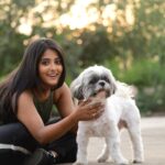 Ulka Gupta Instagram - can I get a little ώ๏๏ƒ ώ๏๏ƒ ? 🐶🐾 My only motivation to go for morning walks 😚 #goodmorning #dogstagram #shitzu