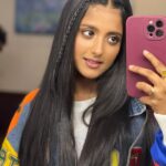 Ulka Gupta Instagram - 🌈 MUA @makeupbyajitha #ulka #photoshoots #lookbook Annapurna Studios