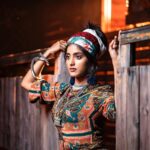 Ulka Gupta Instagram - you didn’t sneeze but I blessed your feed ✨ In frame - @ulkagupta Styling - @vijayasatharla Makeup - @bhavani._.makeovers Photography - @screamstudiosbyharsha Location - @studiorangasthalam