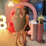 Ulka Gupta Instagram – All about Ashnoor’s 18th birthday bash 🎉
@ashnoorkaur 💕 

@navika_kotia @roshniwaliaa @faisalkhan30 @shivangijoshi18 @officialkanikamann