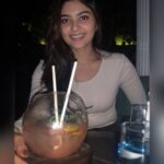 Vaibhavi Shandilya Instagram – Use your smile to change the world 🌎 🤍 Mumbai, Maharashtra