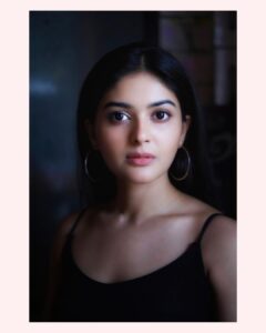 Vaibhavi Shandilya Instagram - Any guesses, what’s on my mind right now ?
.
 .
.
📸 @debobroto001 
.
 .
.
#guess #whatsonmymind