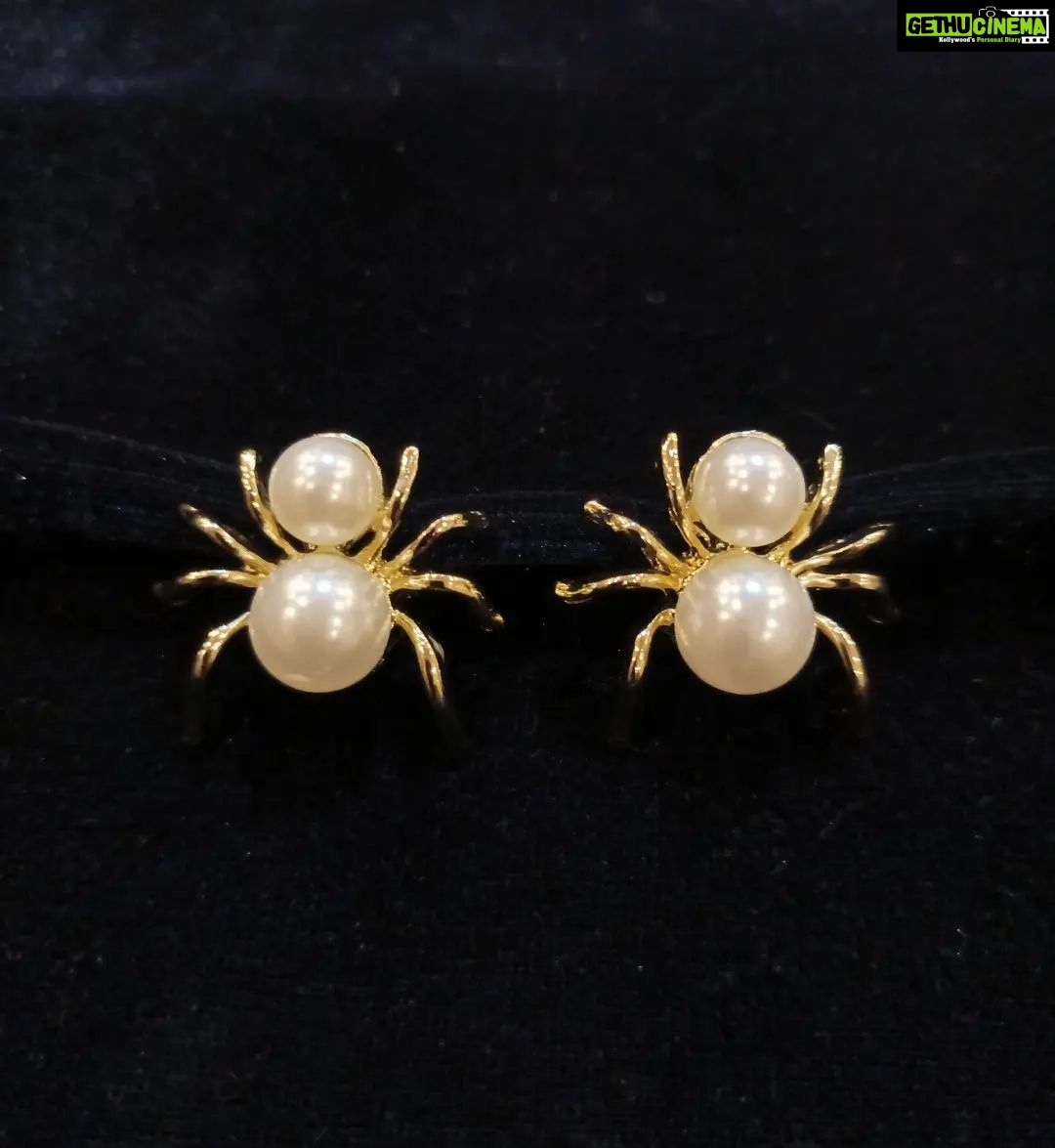 Vanitha Vijayakumar Instagram - 💥New Arrivals💥 Spider pearl earring🪩 swipe left to see the available colors 🤳 Dm us for price & details📩 #vanithavijaykumarstudios #earring #crystal #stone #style #stylish #chennai #girl #ootd #outfit #clothing #brand #picoftheday #photooftheday #instafashion #instagood #instadaily #shopping #makeup #accessories #styleblogger #fashion #fashionblogger Khader Nawaz Khan Road