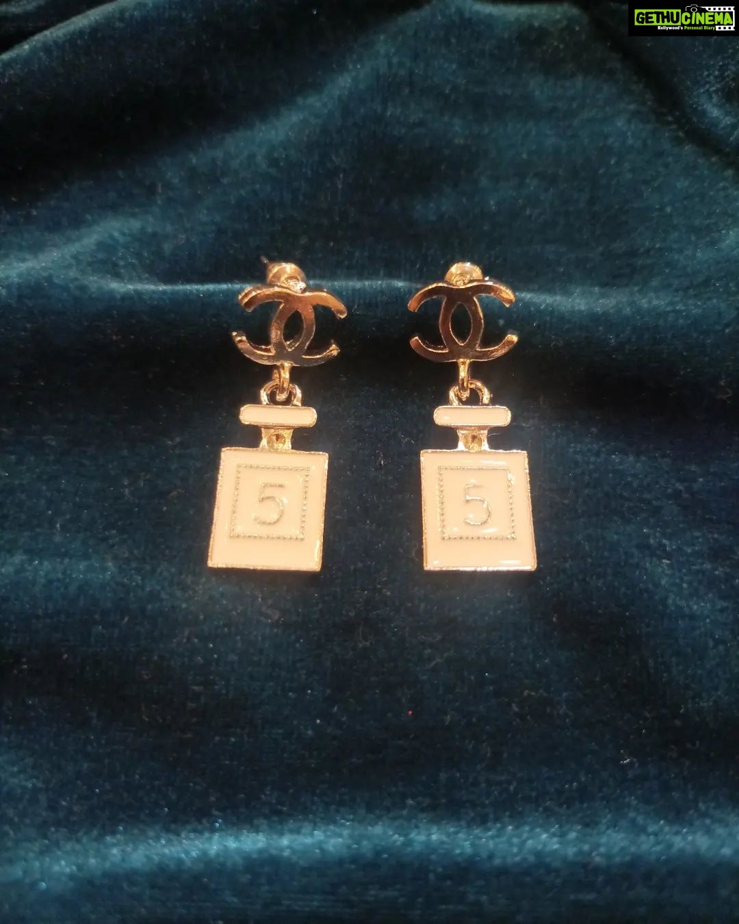 Vanitha Vijayakumar Instagram - 💥New Arrivals💥 CHANEL crystal stoned earrings©️💎swipe left to see the available designs🤳 Dm us for price & details📩 #vanithavijaykumarstudios #earring #crystal #stone #style #stylish #chennai #girl #ootd #outfit #clothing #brand #picoftheday #photooftheday #instafashion #instagood #instadaily #shopping #makeup #accessories #styleblogger #fashion #fashionblogger Khader Nawaz Khan Road